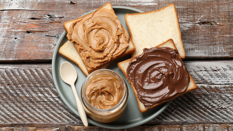 Toast with peanut butter and toast with chocolate