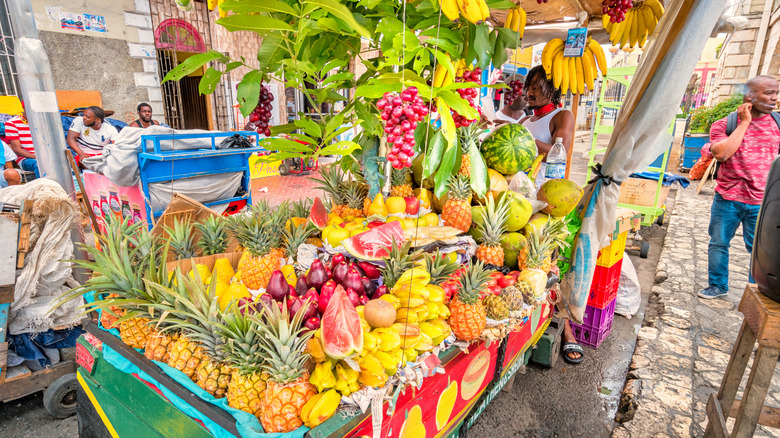 montego bay tropical fruit stand