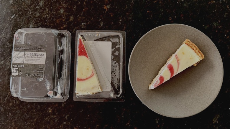 Belmont Strawberry Swirl Cheesecake Twin Packs