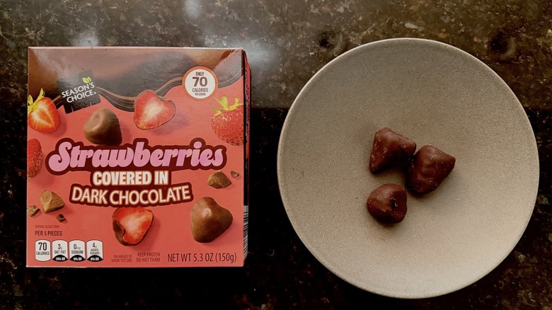 Season's Choice Strawberries Covered In Dark Chocolate
