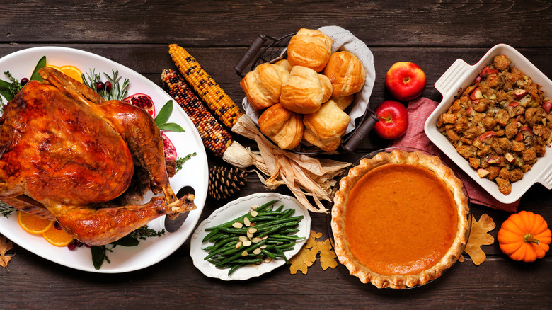 Table of Thanksgiving foods