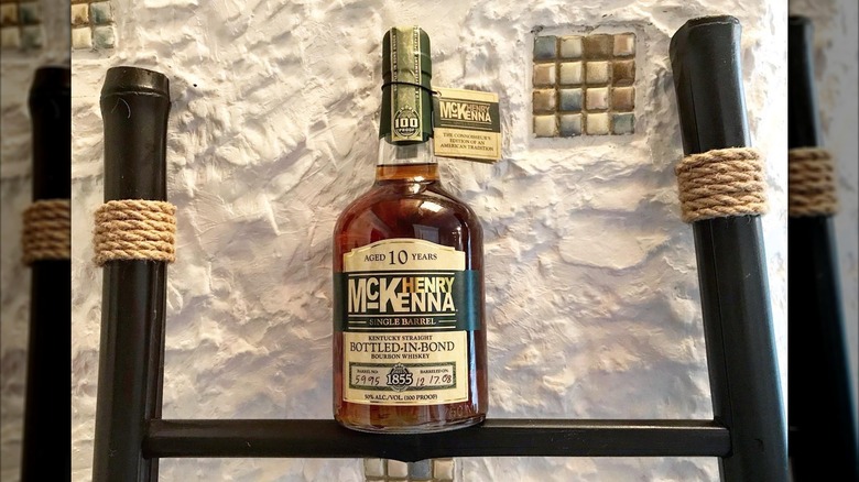 bottle of henry mckenna 10 year bourbon