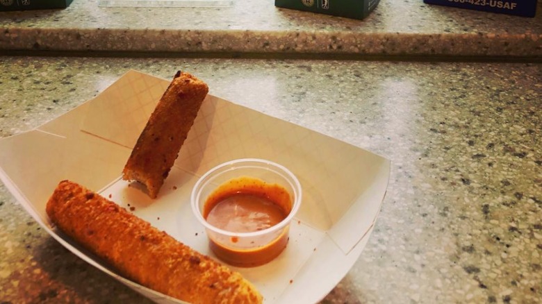 Kwik Trip Rollerbites with dipping sauce in paper tray