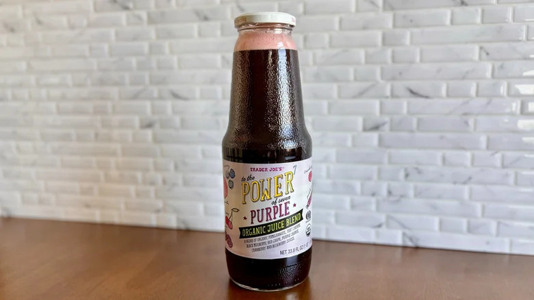 To the Power of Seven Green Organic Juice Beverage in glass container