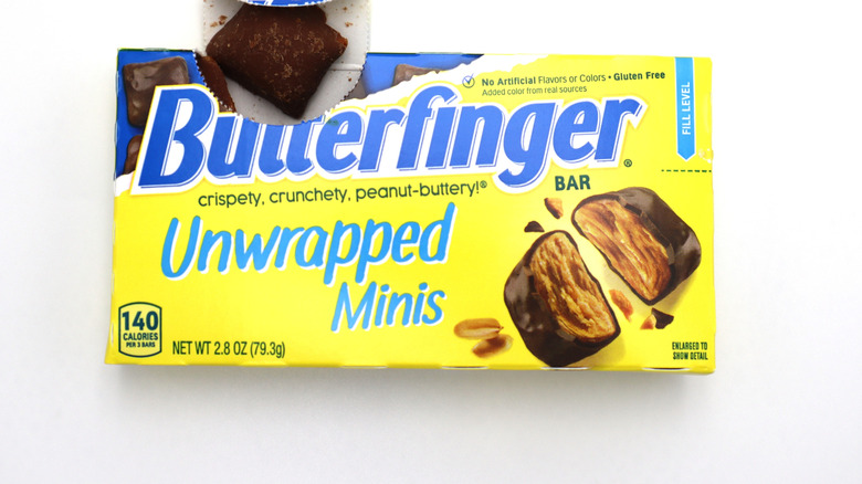 Butterfinger Bites Unwrapped Minis crispy crunchy peanut buttery candy snacks