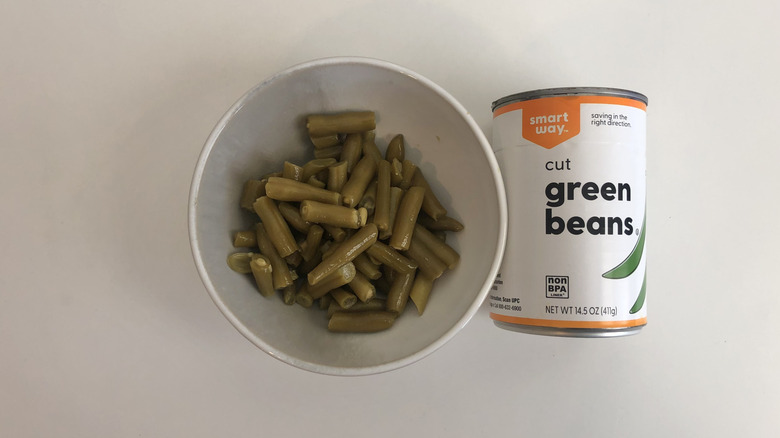 Kroger Smart Way cut green beans in a bowl.