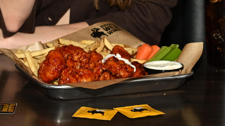 buffalo wild wings meal
