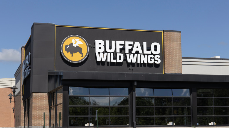 The exterior of a Buffalo Wild Wings, focused on the logo