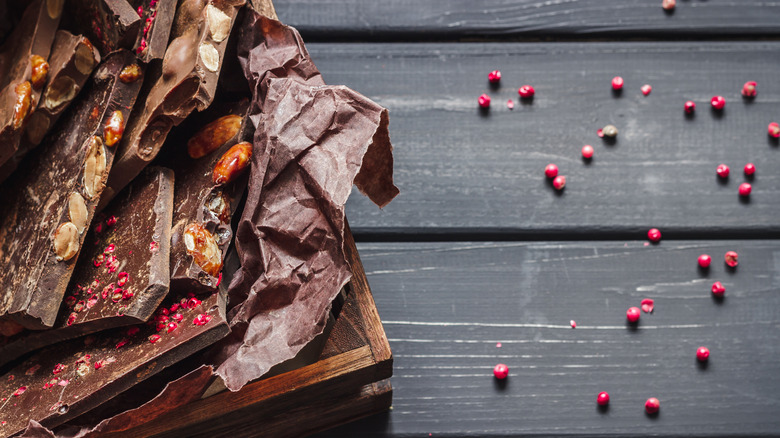 Dark chocolate bars with pink peppercorns