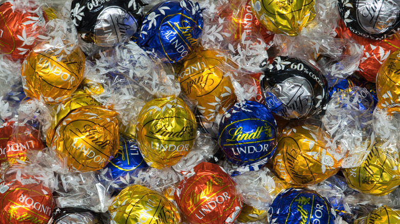 A closeup shot of an assortment of Lindt Lindor Truffles