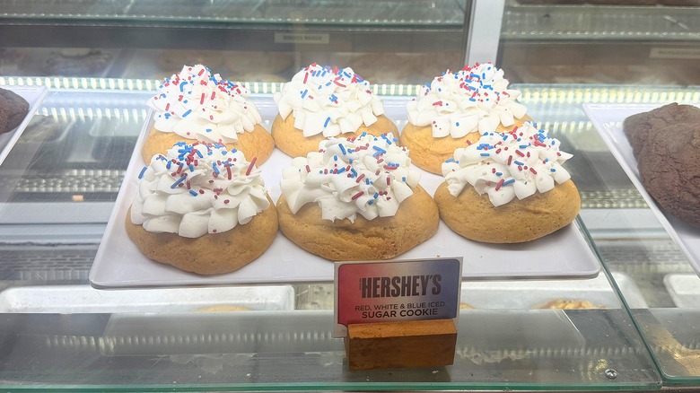 Picture of Hershey's Red White & Blue sugar cookie in case at Hershey's Chocolate World