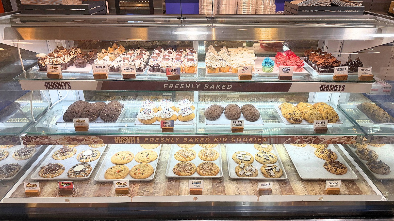 10 Cookies From Hershey's Chocolate World, Ranked