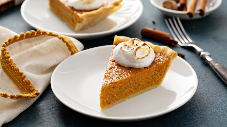 Pumpkin pie with a marshmallow topping