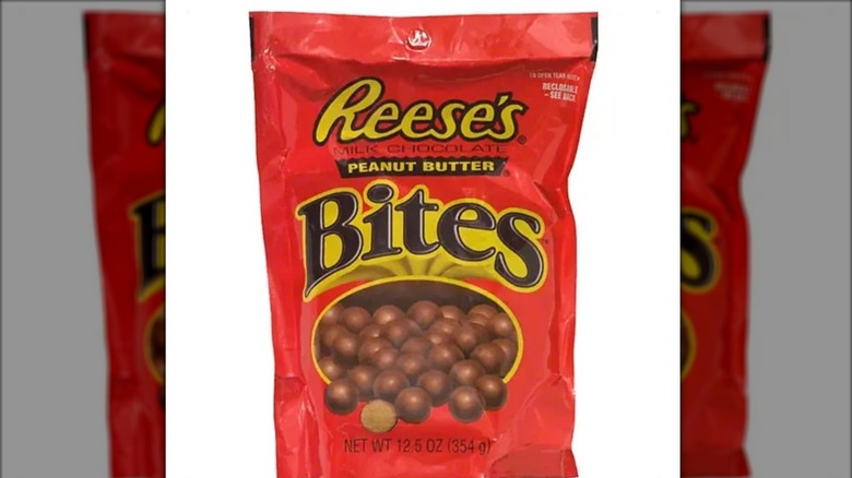 Bag of Reese's Bites with illustration of product on front
