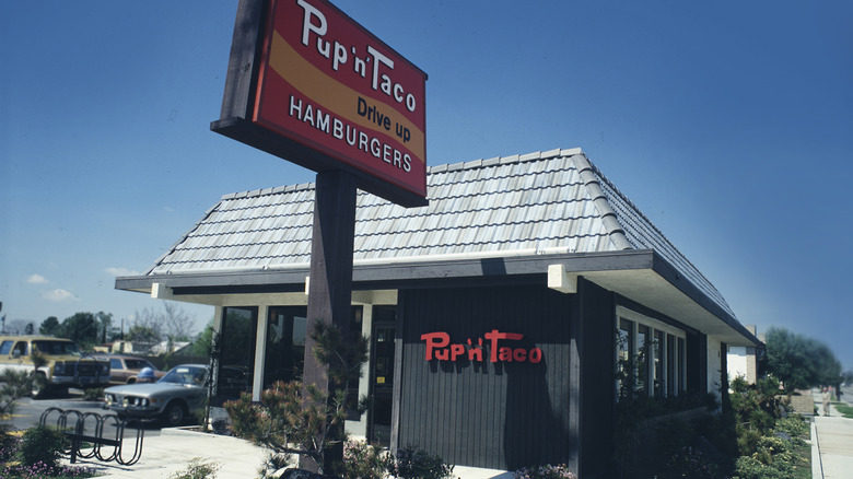 Pup 'n' Taco restaurant in southern California in 1978.
