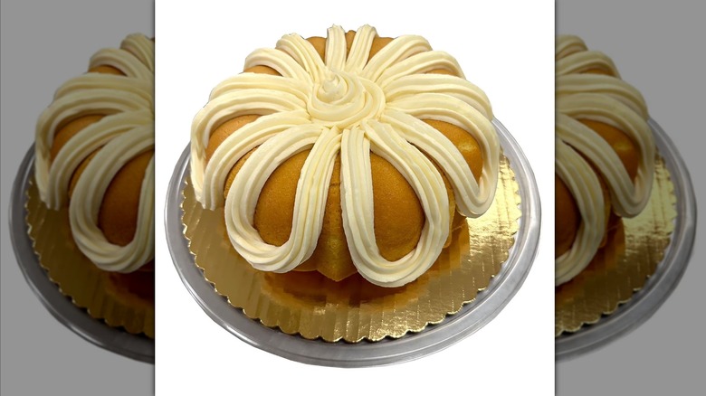 Member's Mark lemon bundt cake on a platter