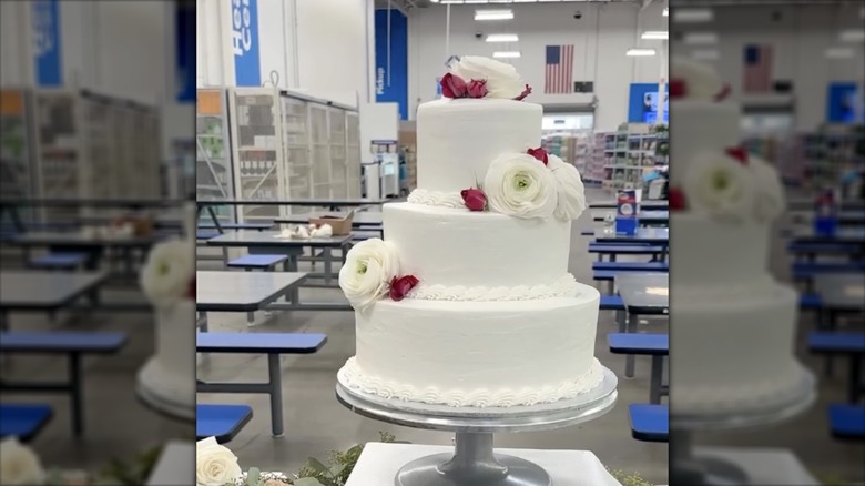 Sam's Club 3-tier wedding cake in Sam's Club food court