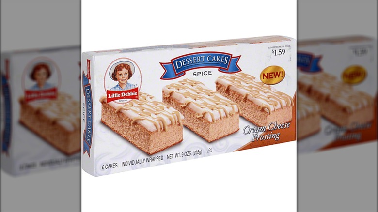 Front of Little Debbie Spice Cakes box featuring 3 cakes