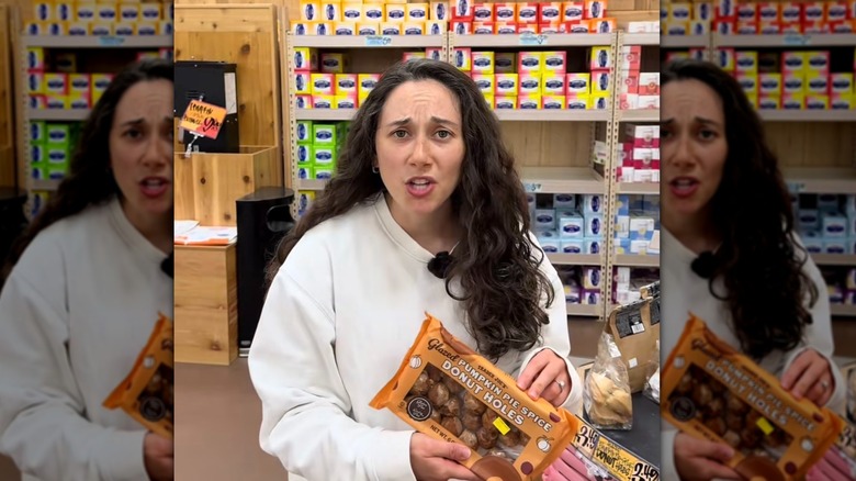 Celiac With Kayla shopping in Trader Joe's