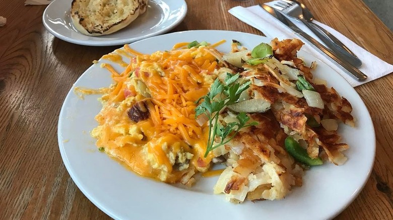 plate of eggs and hash browns