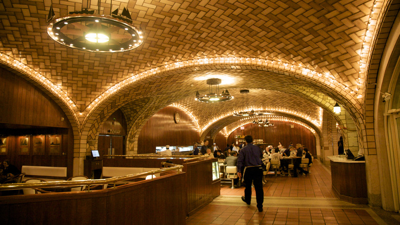 The Interior of Grand Central Oyster Bar