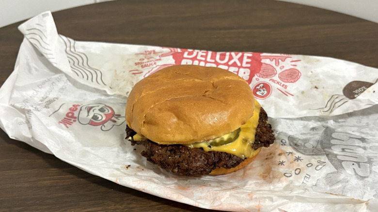 Jollibee Angus cheeseburger