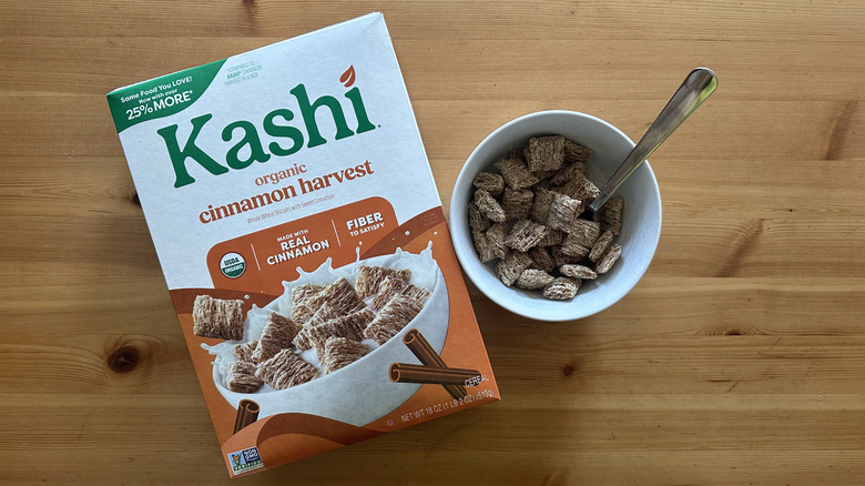 Kashi Organic Cinnamon Harvest in white bowl on wooden table