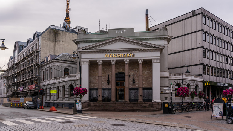 The columned exterior of Kristiansand's McDonald's