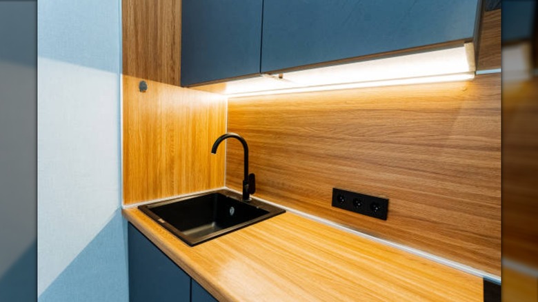 A shiny wooden laminate countertop