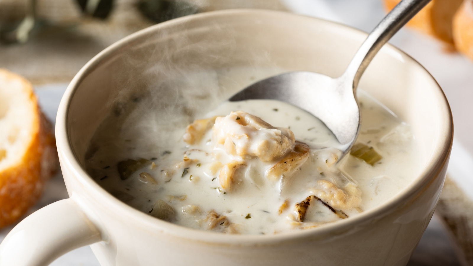 10 Mistakes Everyone Makes When Making Homemade Clam Chowder - Tasting Table