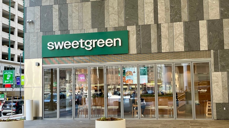sweetgreen restaurant in chicago