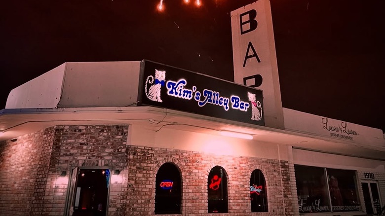 Outside Kim's Alley bar at night