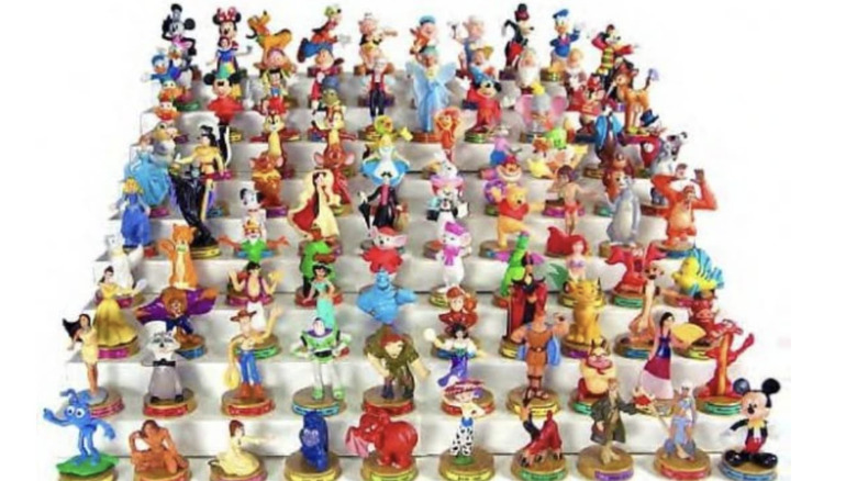 Close up of all 100 figures from the Disney 100 Years of Magic Set 2002
