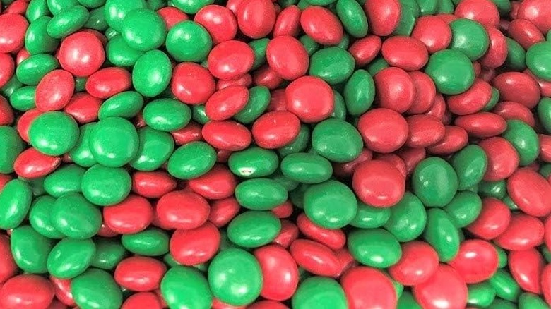 Hershey-ETs in a pile