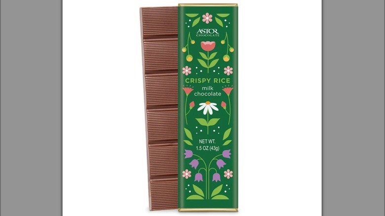 Mirrored image of Astor Chocolate Crispy Rice Milk Chocolate bar on white background
