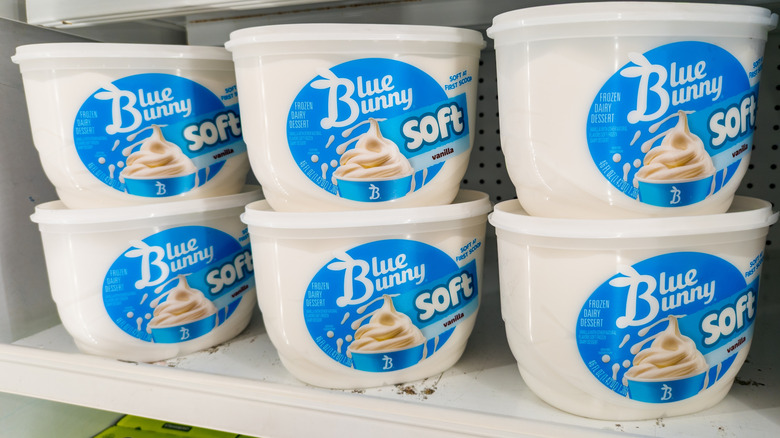 Blue Bunny Soft Serve Vanilla Ice Cream Products Displayed On Retail Grocery Store Shelf