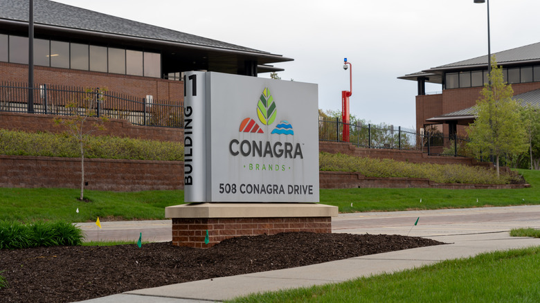 Sign for Conagra Brands outside factory