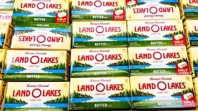 Rows of packets of Land O' Lakes butter