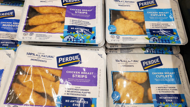 Packets of Perdue Chicken breast strips and cutlets