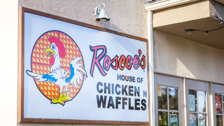 Roscoe's Chicken and Waffles sign on building