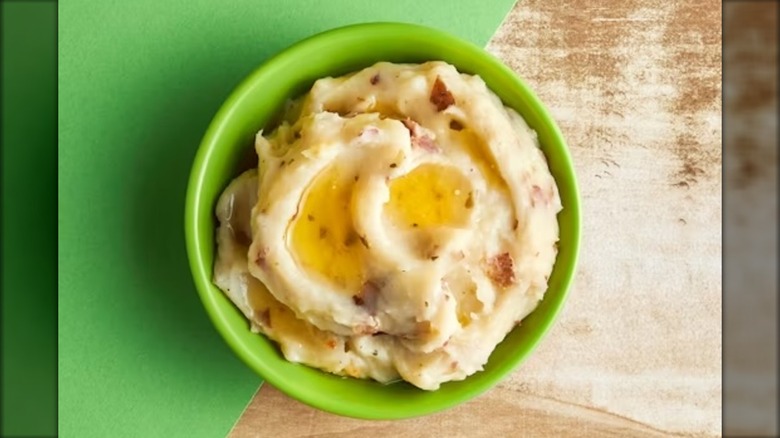 Nando's chain restaurant mashed potatoes