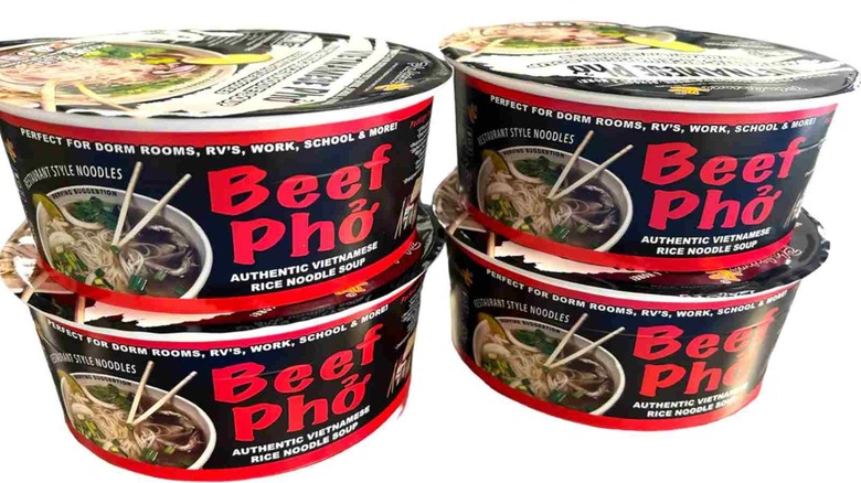 Isolated image of 4 packs of PhoLicious beef phở