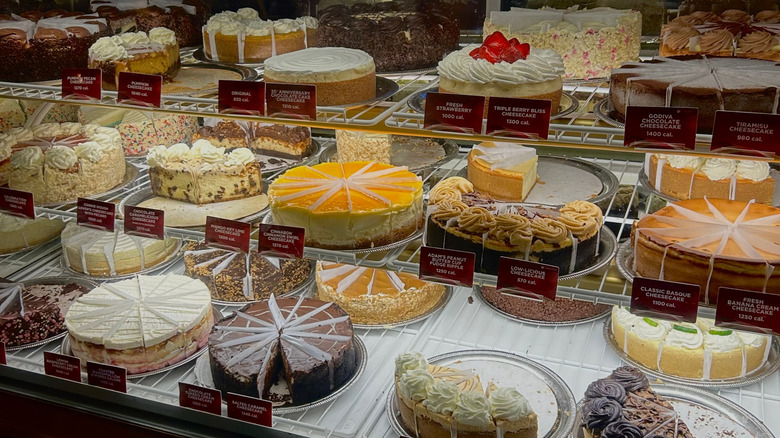 Cheesecake display at Cheesecake Factory
