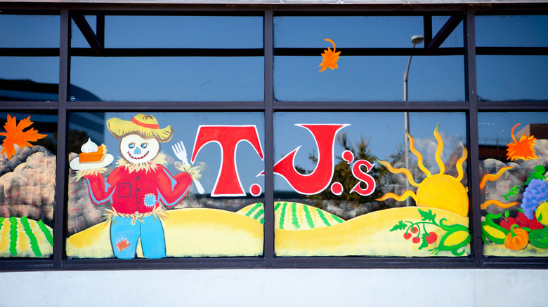 Fall painting on Trader Joe's store window