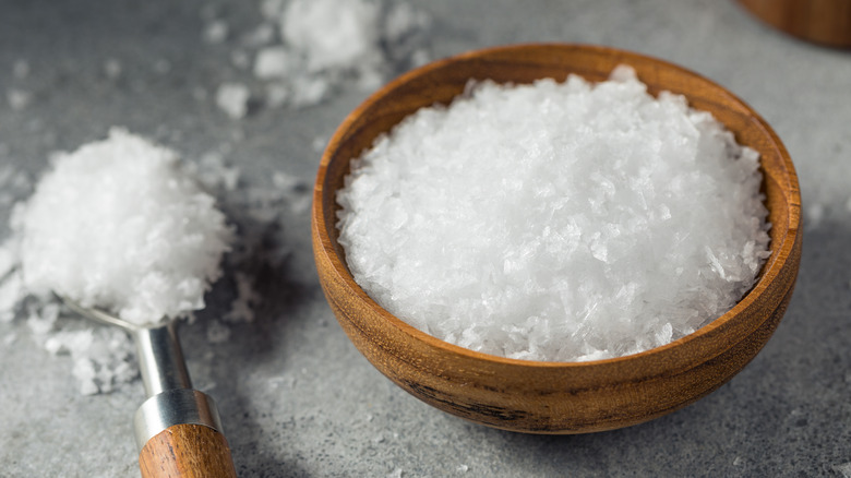 Flakey sea salt in a wooden bowl