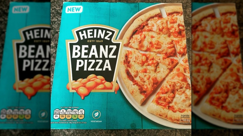 Heinz Beans Pizza in cardboard packaging