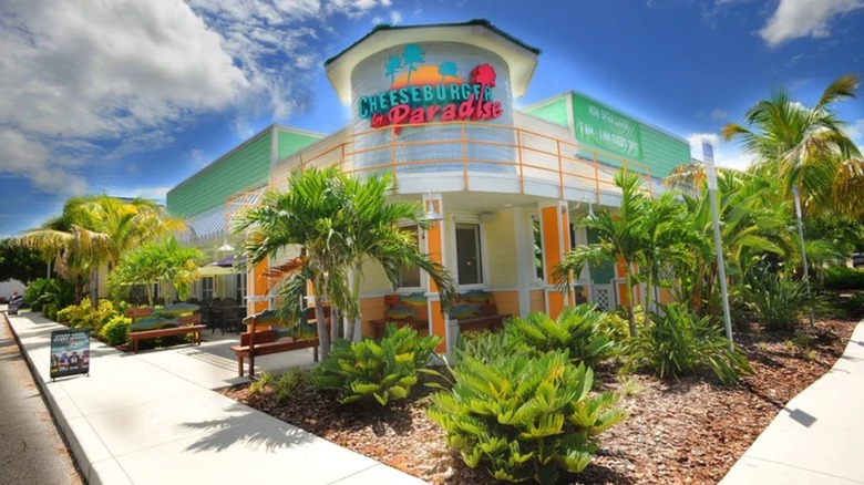 Exterior of Cheeseburger in Paradise location in Florida