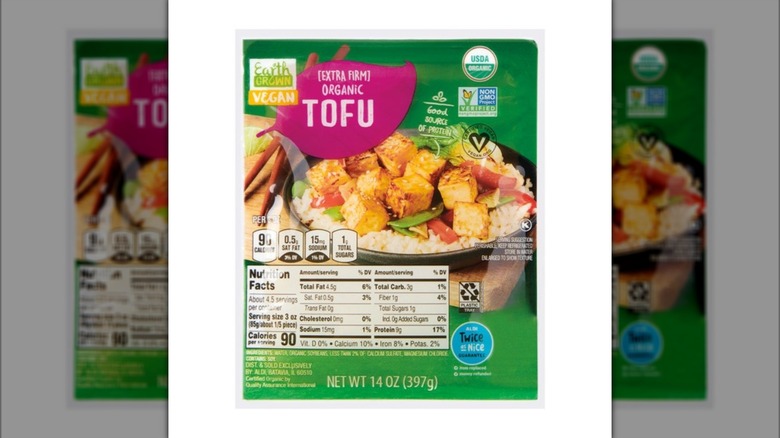 Plastic pack of Earth Grown Extra Firm Organic Tofu