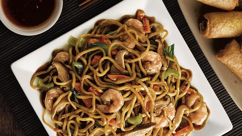 P.F. Chang's Shrimp Lo Mein served with dipping sauce and side