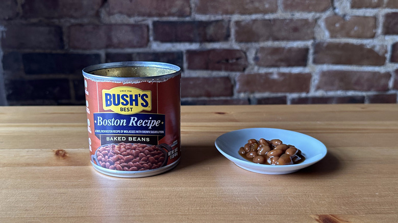 Bush's Boston Recipe baked beans on wooden table